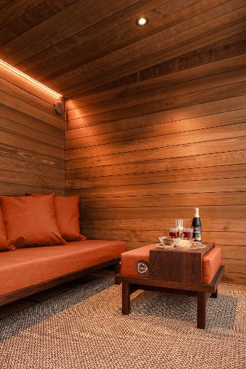 Kirami FinVision® Sofagarnitur für Lounge, mit orangem Bezug