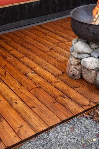 Mit dem Kirami FinVision® -Patio schaffen Sie einen eindrucksvollen Blickfang in Ihrem Garten.