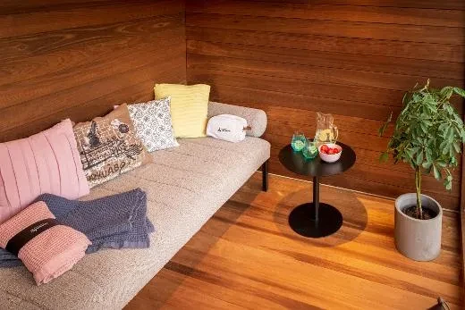 Kirami FinVision® -lounge M Misty – das beste Outdoor-Gebäude zum Entspannen.