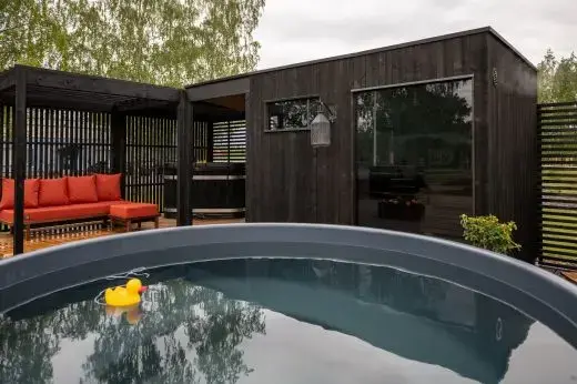 Kirami FinVision® -Sofagarnitur Misty für Lounge, mit orangem Bezug